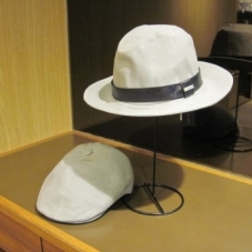 ルカ・デ・ラマの帽子が入荷