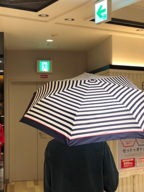傘はファッションパーツ