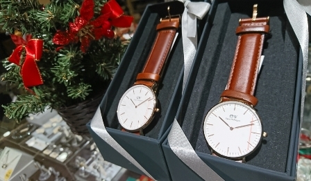 クリスマスギフトに腕時計、まだ間に合います！