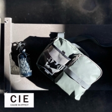 【CIE×COLLECTORS】大事なiPadを持ち運ぶのに最適なバッグならコレ！