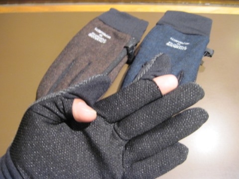 今年の手袋はどれにしようか？